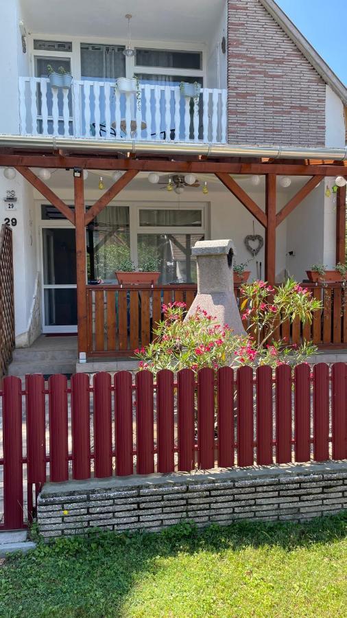 Vila Edina-ház Balatonboglár Exteriér fotografie